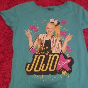 Jojo siwa shirt and bow